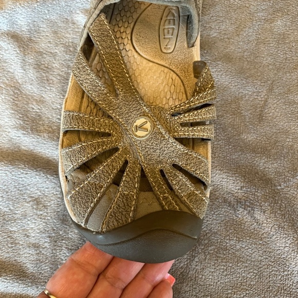 Keen Casual Closed Toe Sport Hiking Sandals Tan Women's, Size 7.5 - Picture 5 of 12